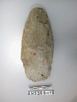 藏品(大型舌刃打製石斧)的圖片